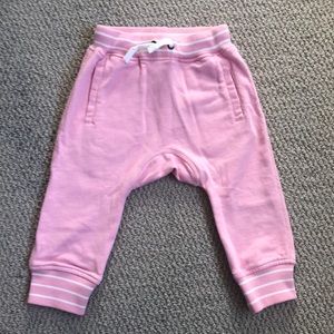 Hanna Andersson comfy sweatpants NWOT